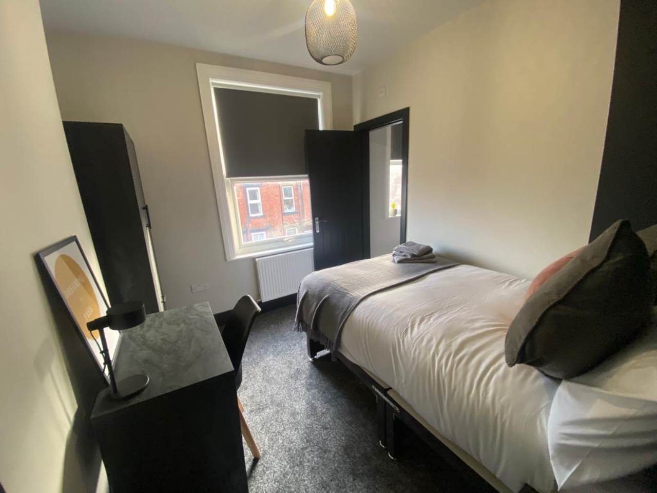 Warrels Place (Room 3), Bramley, Leeds