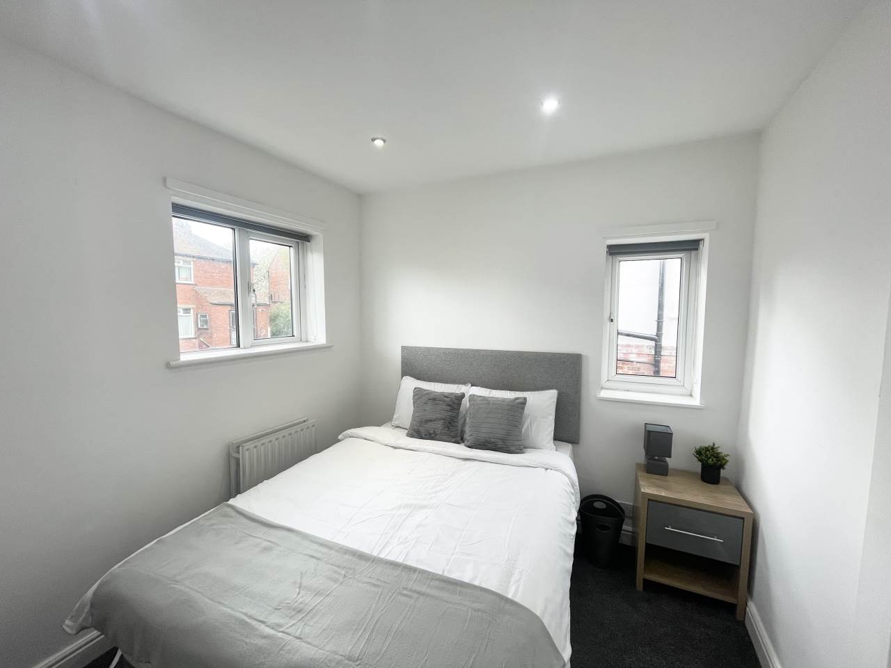 St Chads View (room 4), Headingley , Leeds