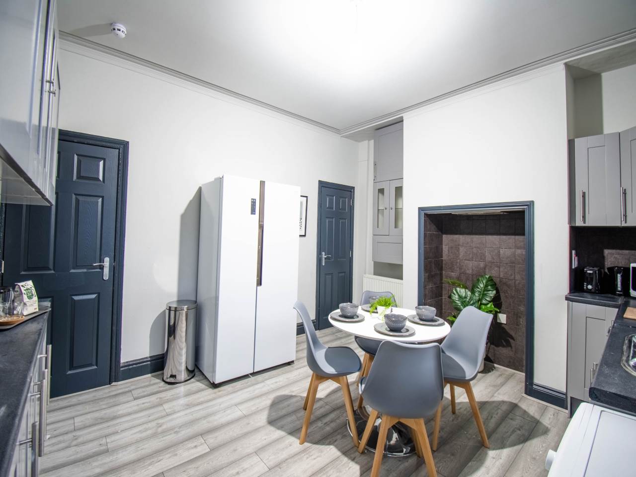 Westbury Mount (room 3), Hunslet, Leeds
