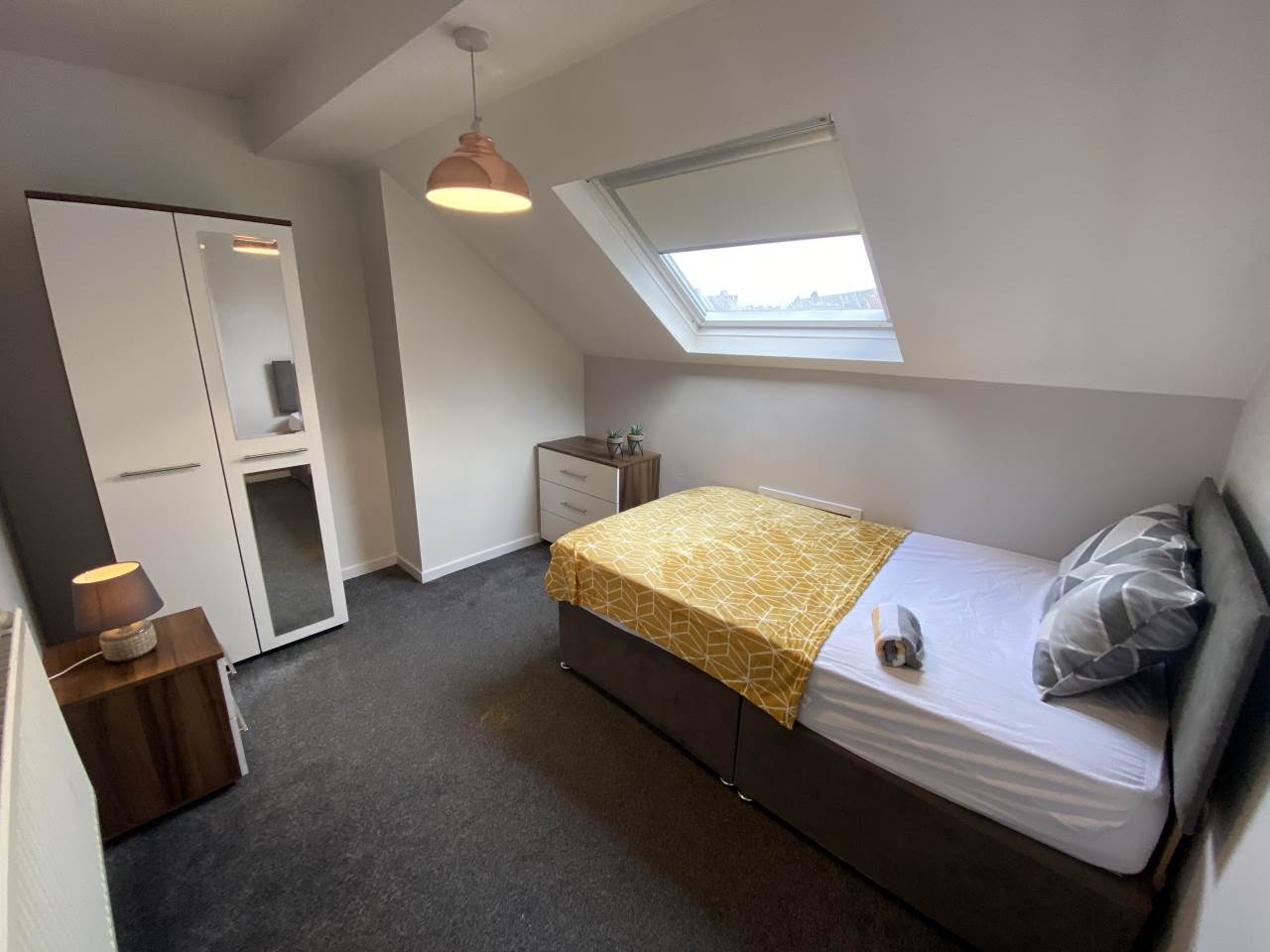 Mitford Place (room 4), Armley, Leeds