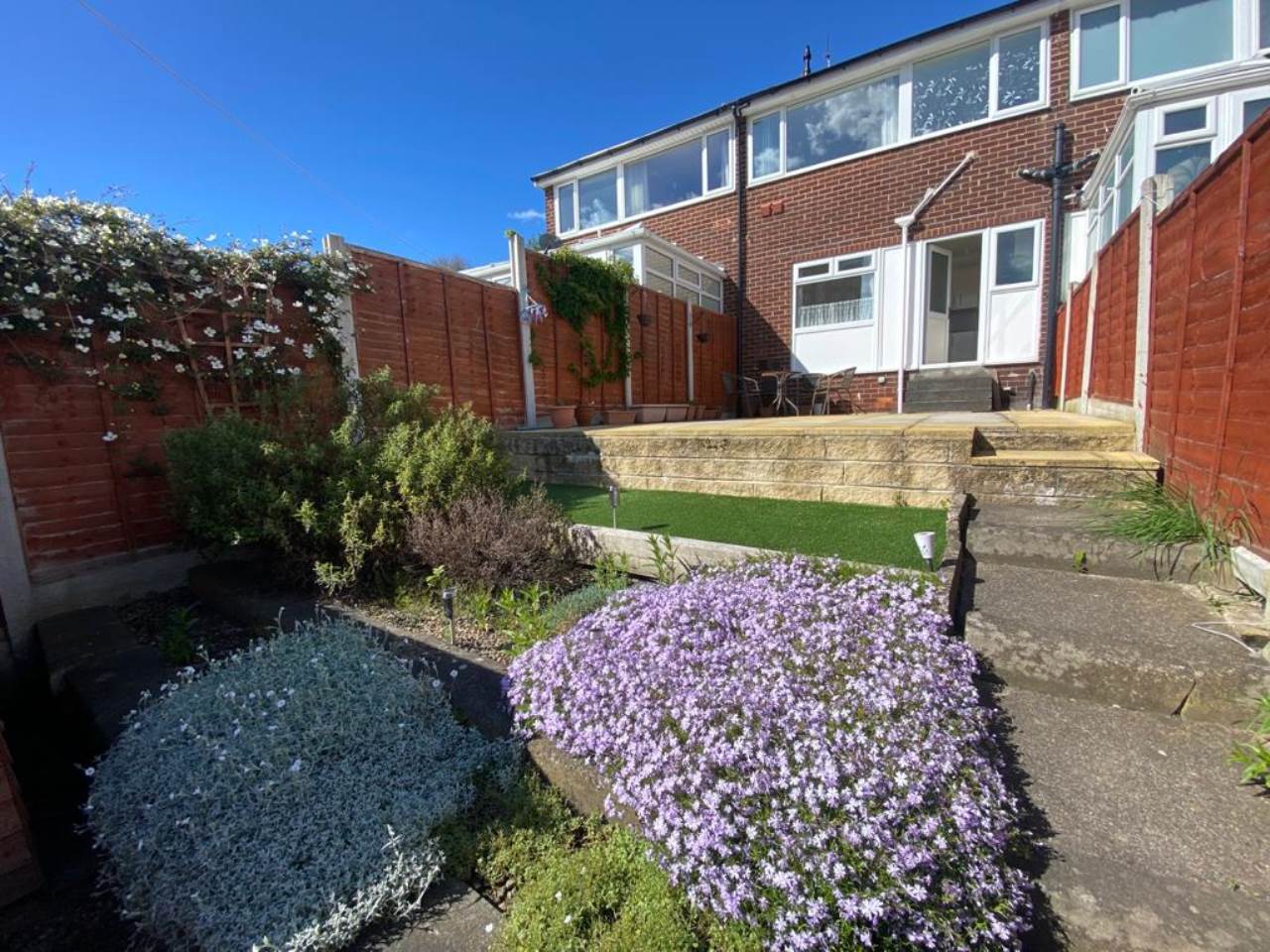 Sunnyside Road, Bramley, 