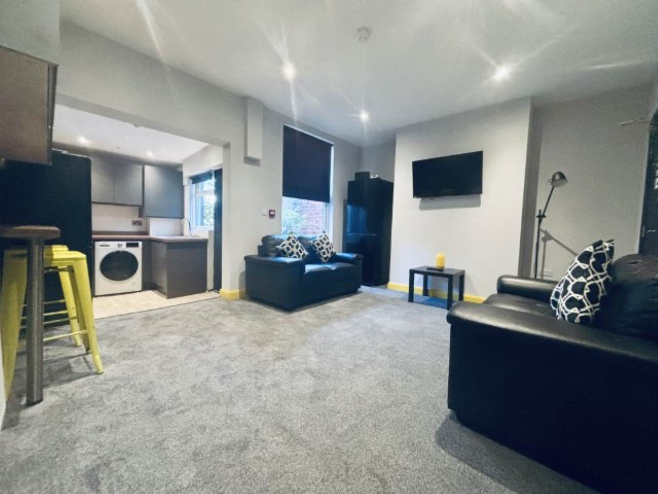 Gilpin Terrace (room 4), Armley, Leeds