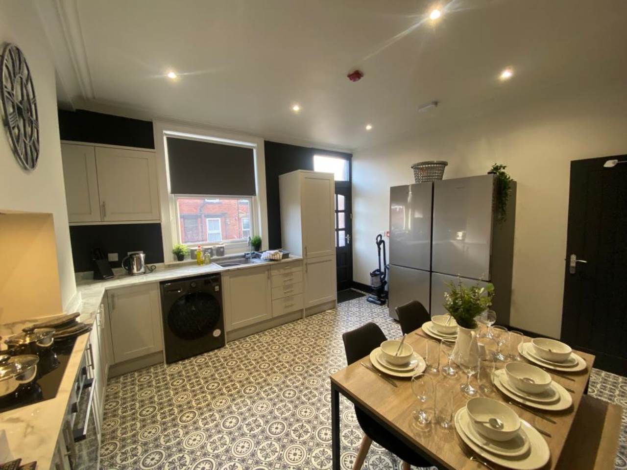 Warrels Place (Room 5), Bramley, Leeds