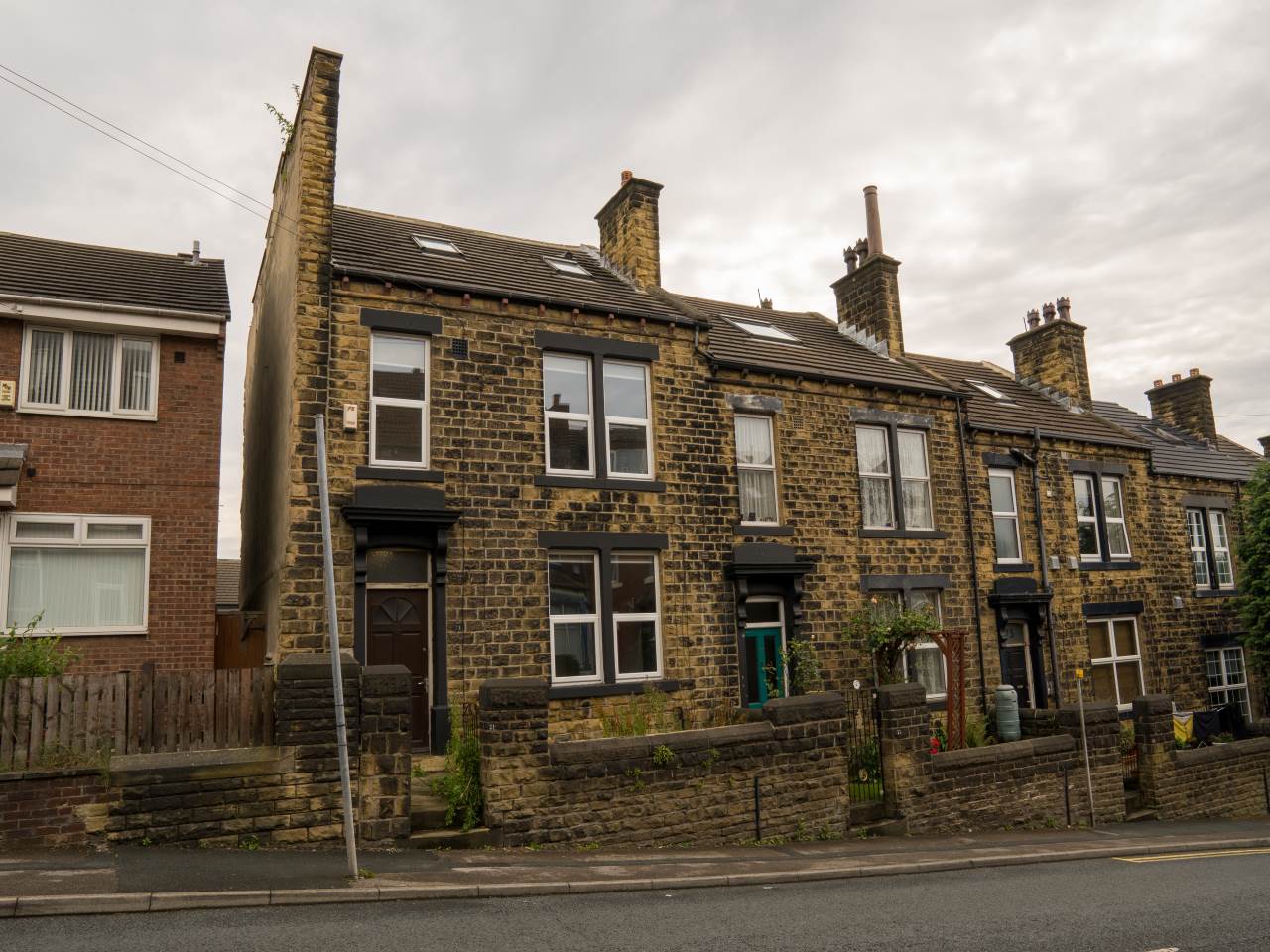 Hough Lane (room 4), Bramley, Leeds