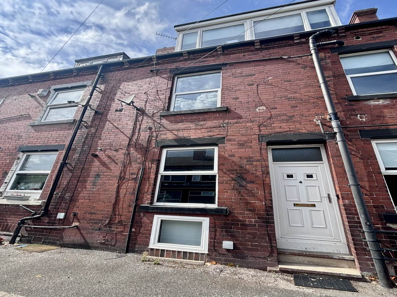 Cross Henley Road, Bramley, Leeds