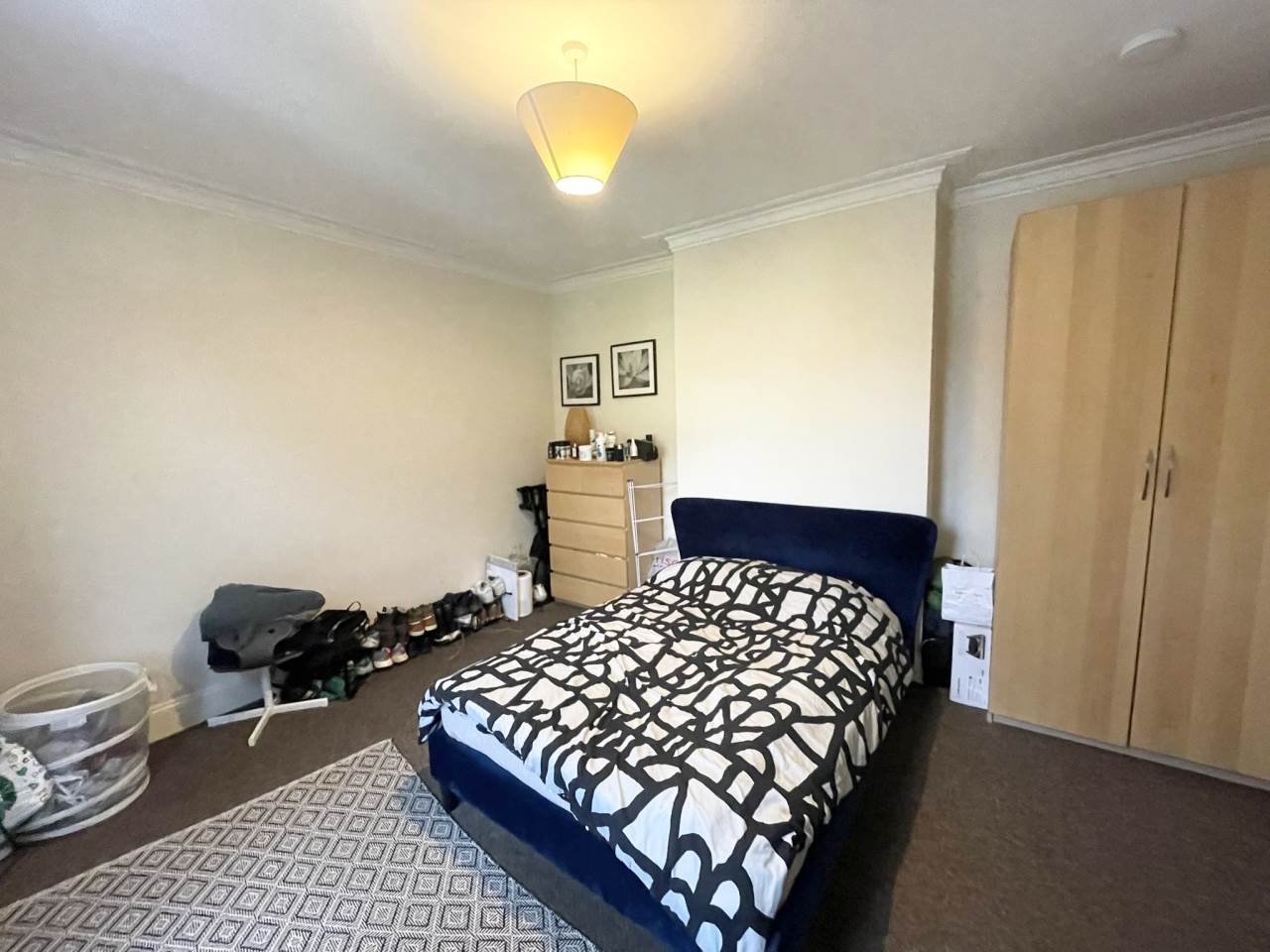 Morris Lane (Room 4), Kirkstall, Leeds