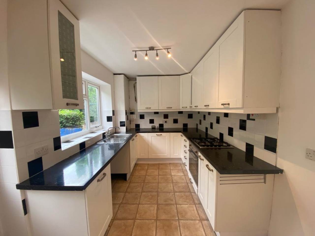 Victoria Park Grove, Bramley, 