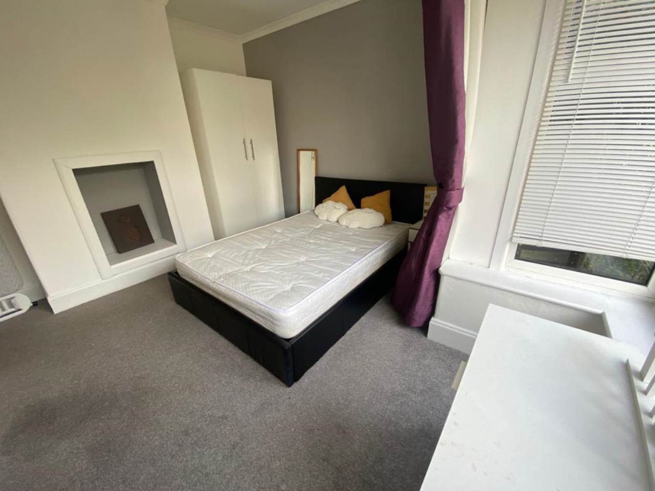 Tinshill Lane (Room 2), Horsforth, Leeds